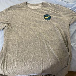 Nike shirt different colors
